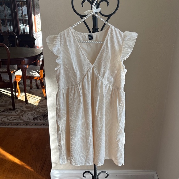 SHEIN Dresses & Skirts - SHEIN.Elegant Ivory‎ Ruffle Sleeve Dress💝Sz Small(4)